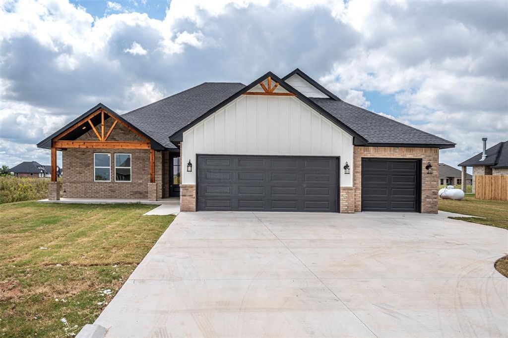 8664 Rip Way, El Reno, OK 73036