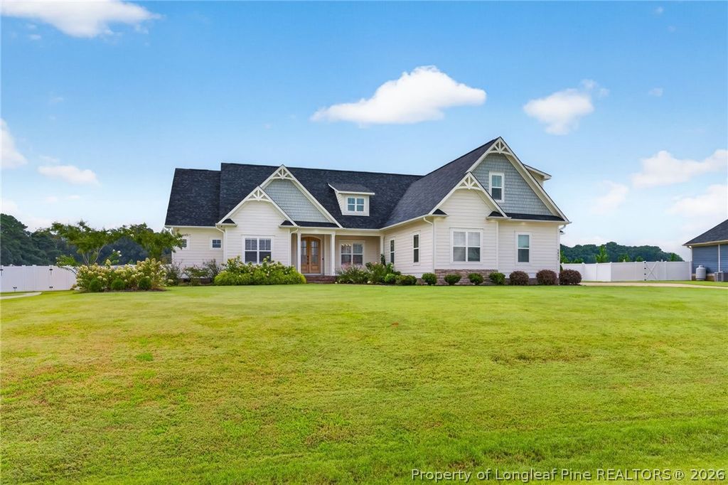 5832 Dottie Circle, Hope Mills, NC 28348 — photo 2