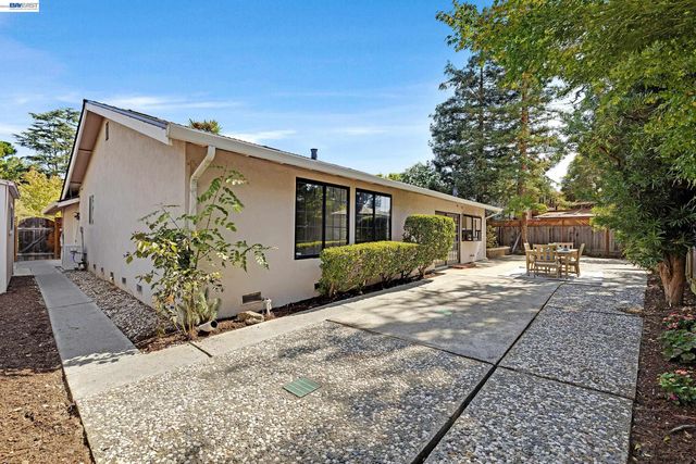 36029 Turpin Way, Fremont, CA 94536