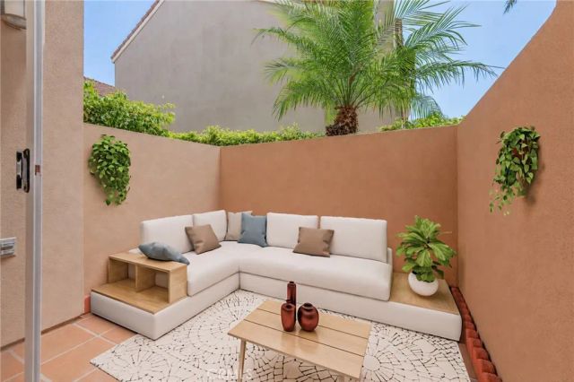 1325 E Grand, El Segundo, CA 90245