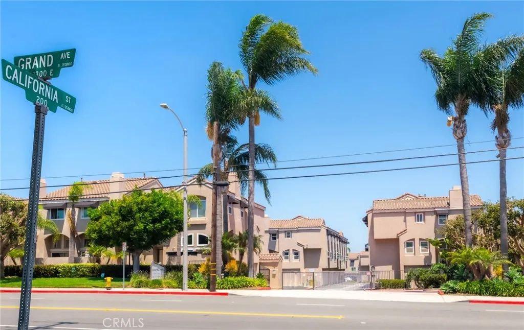 1325 E Grand, El Segundo, CA 90245