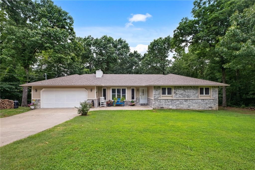 1 Selkirk Drive, Bella Vista, AR 72715