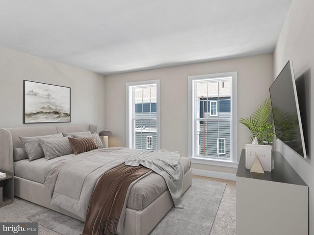 1121 COLLINA LN, Mount Joy, PA 17552