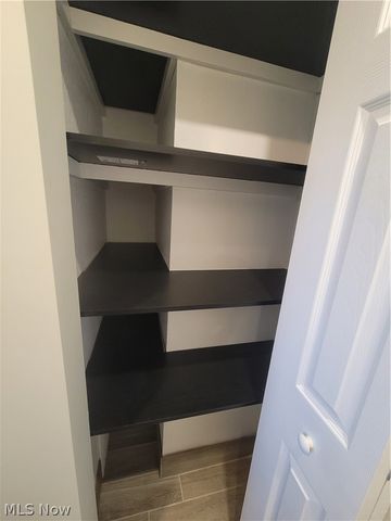 38136 Parkway Boulevard, Willoughby, OH 44094