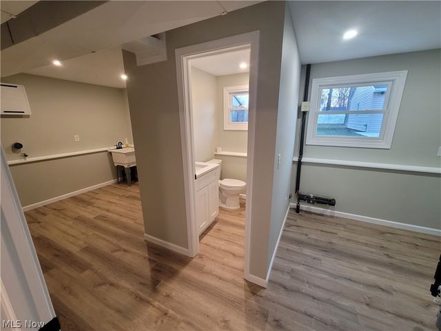 38136 Parkway Boulevard, Willoughby, OH 44094