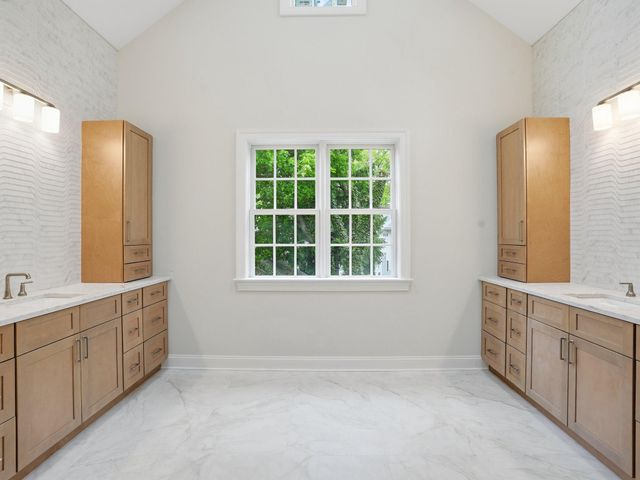 123 HAWTHORNE AVE, Haddonfield, NJ 08033