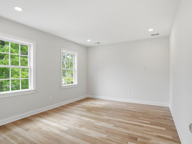 123 HAWTHORNE AVE, Haddonfield, NJ 08033