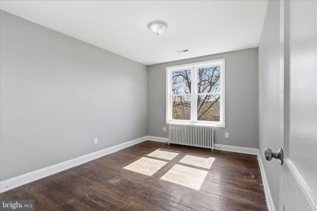 16 GALVESTON PL SW, Washington, DC 20032