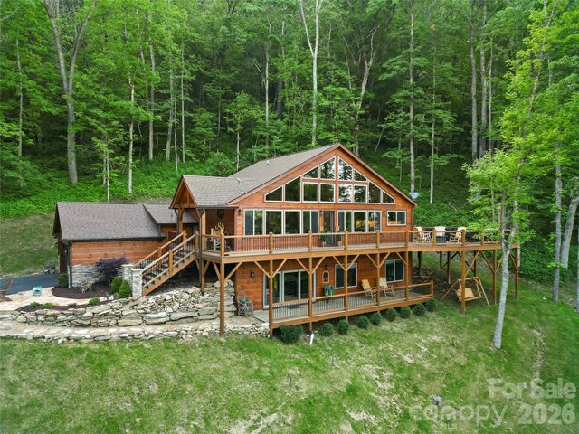 85 Iga Trail, Maggie Valley, NC 28751
