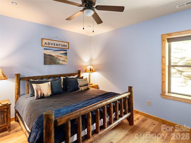 85 Iga Trail, Maggie Valley, NC 28751