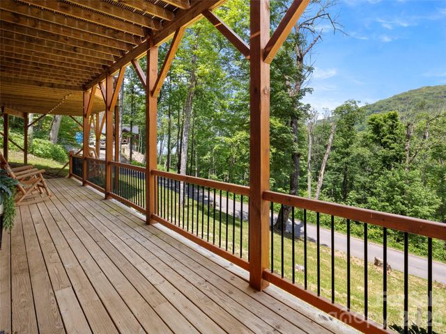 85 Iga Trail, Maggie Valley, NC 28751
