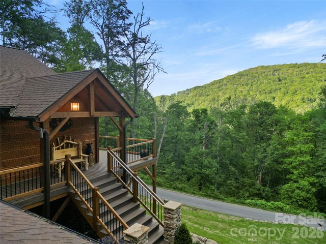 85 Iga Trail, Maggie Valley, NC 28751