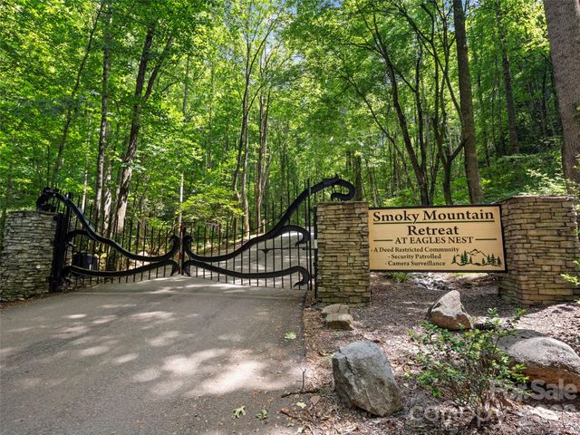 85 Iga Trail, Maggie Valley, NC 28751
