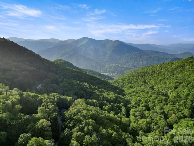 85 Iga Trail, Maggie Valley, NC 28751