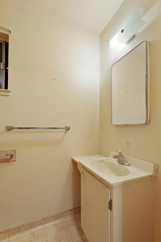 2307 Estate Dr, Stockton, CA 95209