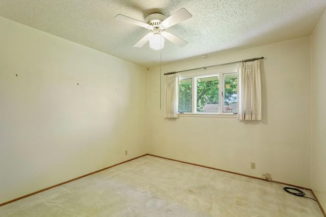 2307 Estate Dr, Stockton, CA 95209
