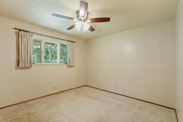 2307 Estate Dr, Stockton, CA 95209