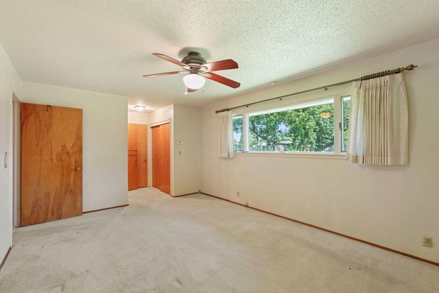 2307 Estate Dr, Stockton, CA 95209