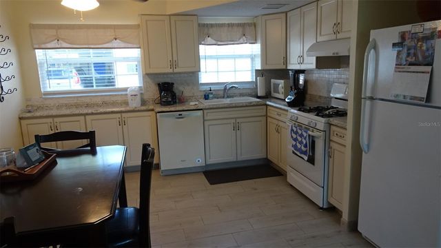 7729 39TH TERRACE N, St Petersburg, FL 33709