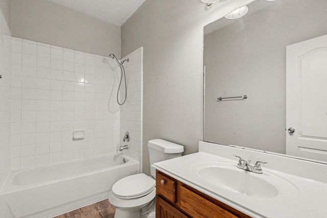 28715 Hidden Cove Drive, Magnolia, TX 77354