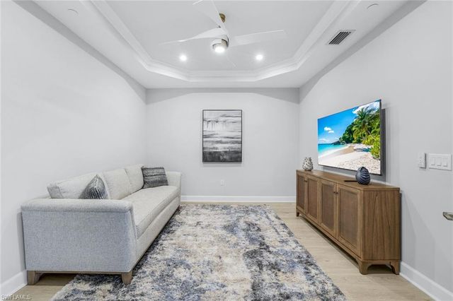 15336 Lucerna ST # 104, Naples, FL 34114