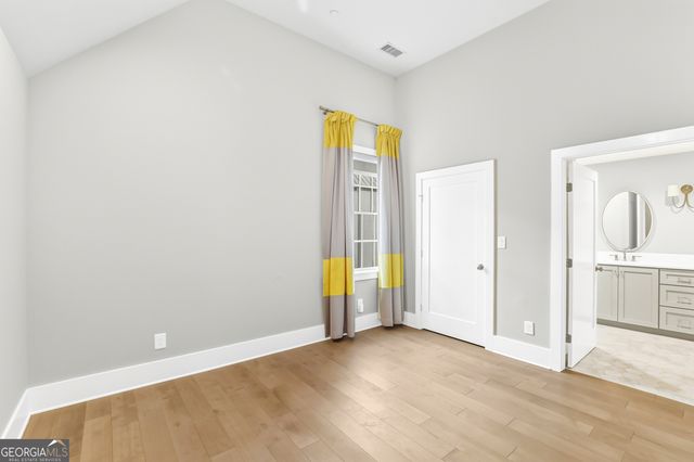 110 4TH Street, Fayetteville, GA 30214