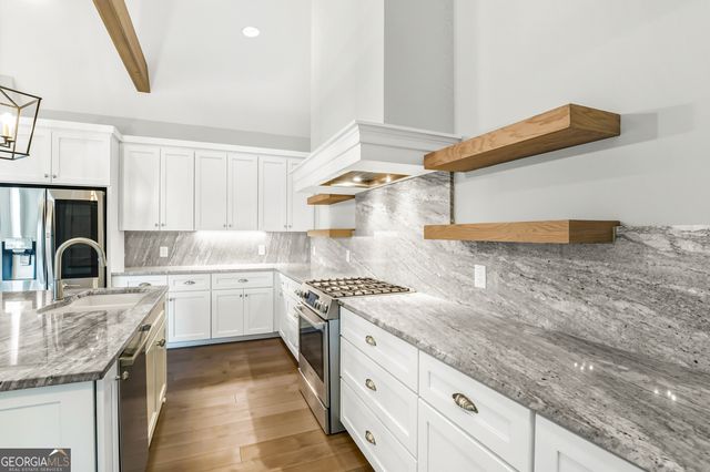 110 4TH Street, Fayetteville, GA 30214