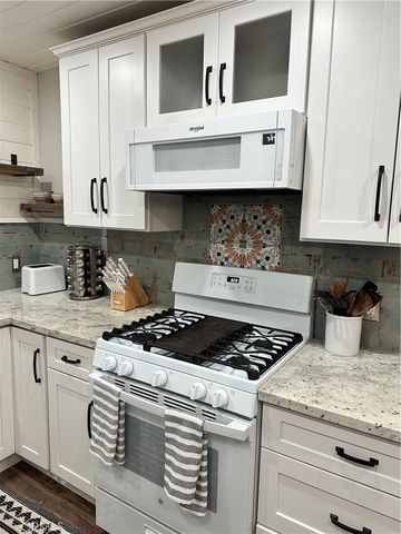 362 Heliotrope, Lake Arrowhead, CA 92352