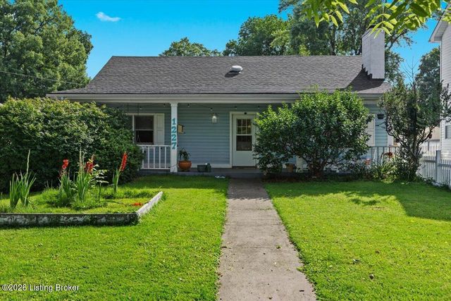 1227 Ormsby Ln, Louisville, KY 40222