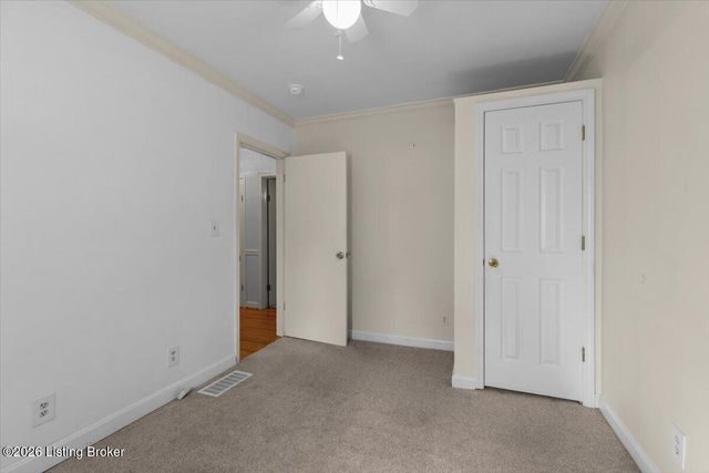 1227 Ormsby Ln, Louisville, KY 40222