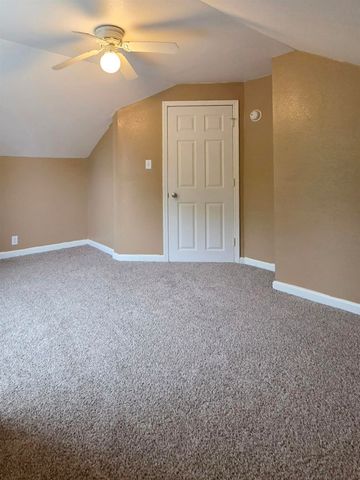 103 E Vermont Street, Bay City, MI 48706