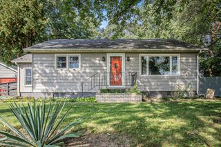 32780 M 43, Paw Paw Twp, MI 49079