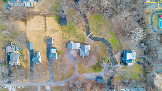 351 Plaza Ave, Louisville, KY 40218