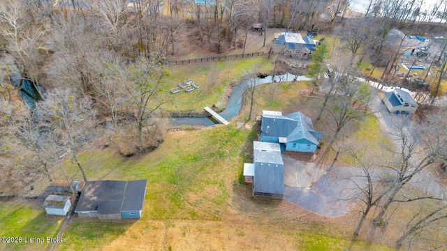 351 Plaza Ave, Louisville, KY 40218