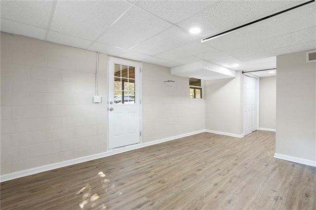 33 Smyrna Powder Springs SE Road, Marietta, GA 30060