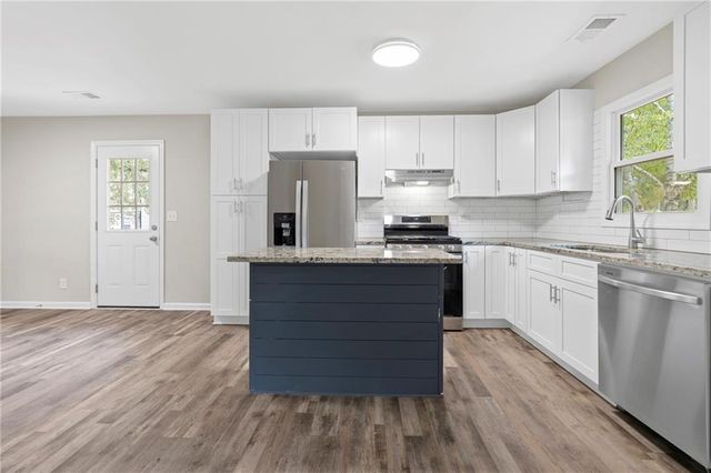 33 Smyrna Powder Springs SE Road, Marietta, GA 30060