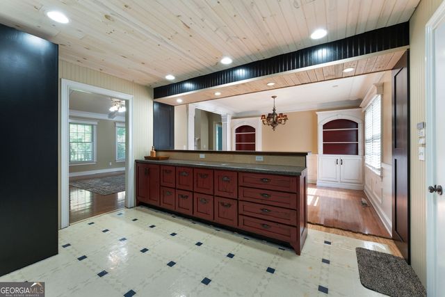 571 Buttrum Road Road NE, Adairsville, GA 30103