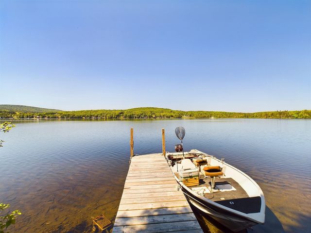 312 Roy Road, Stewartstown, NH 03576