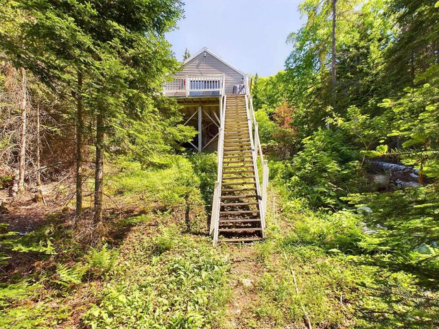 312 Roy Road, Stewartstown, NH 03576