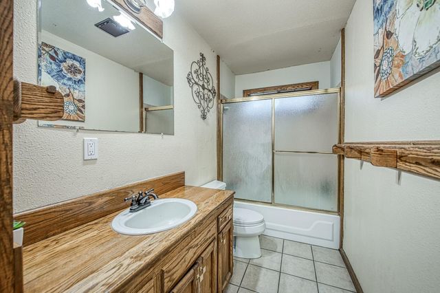 39095 Ridge Rd, Shaver Lake, CA 93664