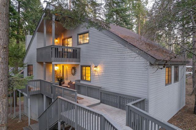 39095 Ridge Rd, Shaver Lake, CA 93664