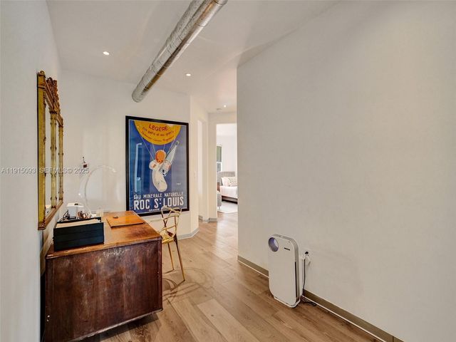 1617 Harrison St, Hollywood, FL 33020