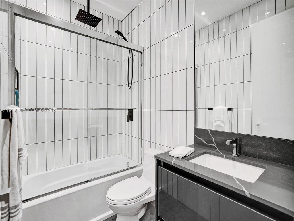 Image 25 of property listing at 1617 Harrison St, Hollywood, FL 33020