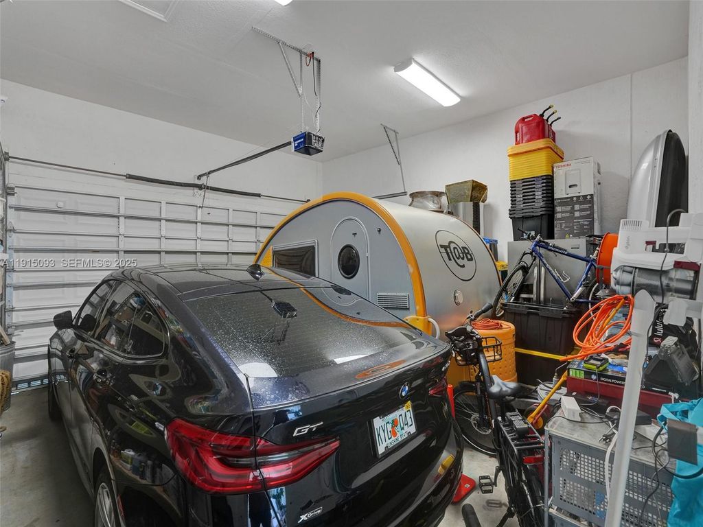 Image 42 of property listing at 1617 Harrison St, Hollywood, FL 33020