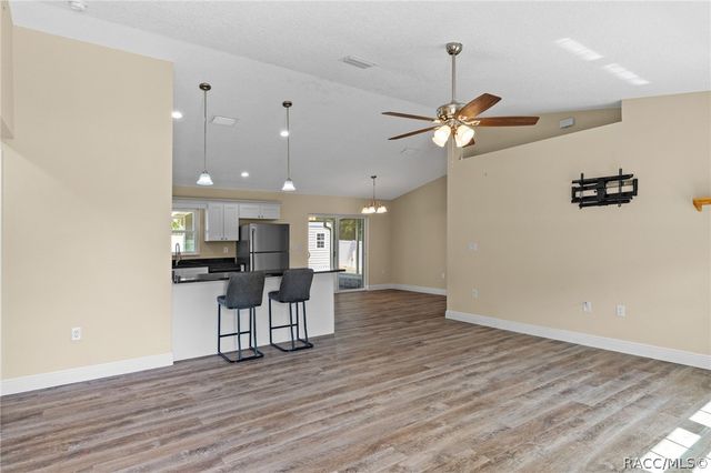 6898 N Preston Point, Citrus Springs, FL 34434