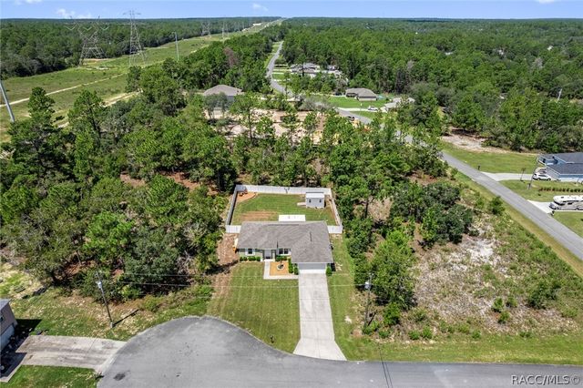6898 N Preston Point, Citrus Springs, FL 34434