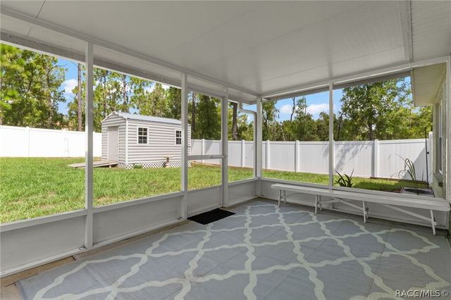 6898 N Preston Point, Citrus Springs, FL 34434