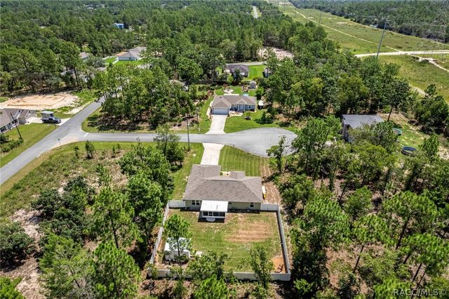 6898 N Preston Point, Citrus Springs, FL 34434
