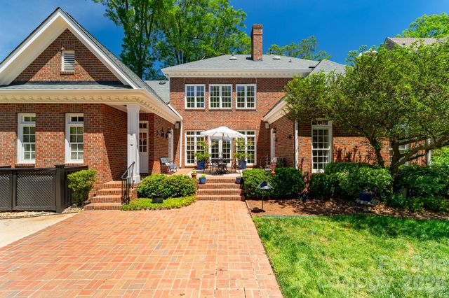 2046 Hopedale Avenue, Charlotte, NC 28207