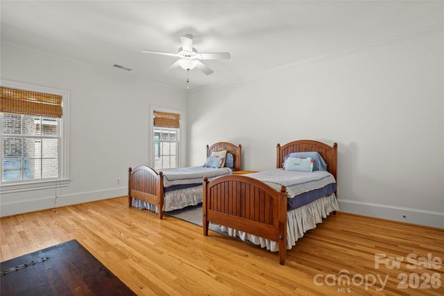 2046 Hopedale Avenue, Charlotte, NC 28207